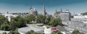 PHI Commercial Kontakt - Sicht auf Aachen Dom Elisenbrunnen